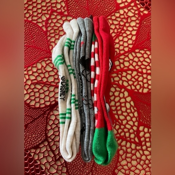 Mickey Mouse Women’s Socks - Picture 4 of 4